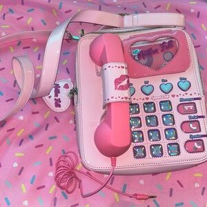 Sugar Thrillz Love Line Crossbody bag